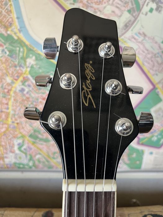 Гітара акустична