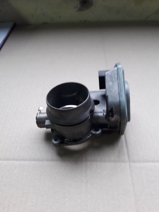 Дроссельная заслонка 3.0d 3.5d m57n2 BMW X5 E70 дросельна БМВ Х5 Е70