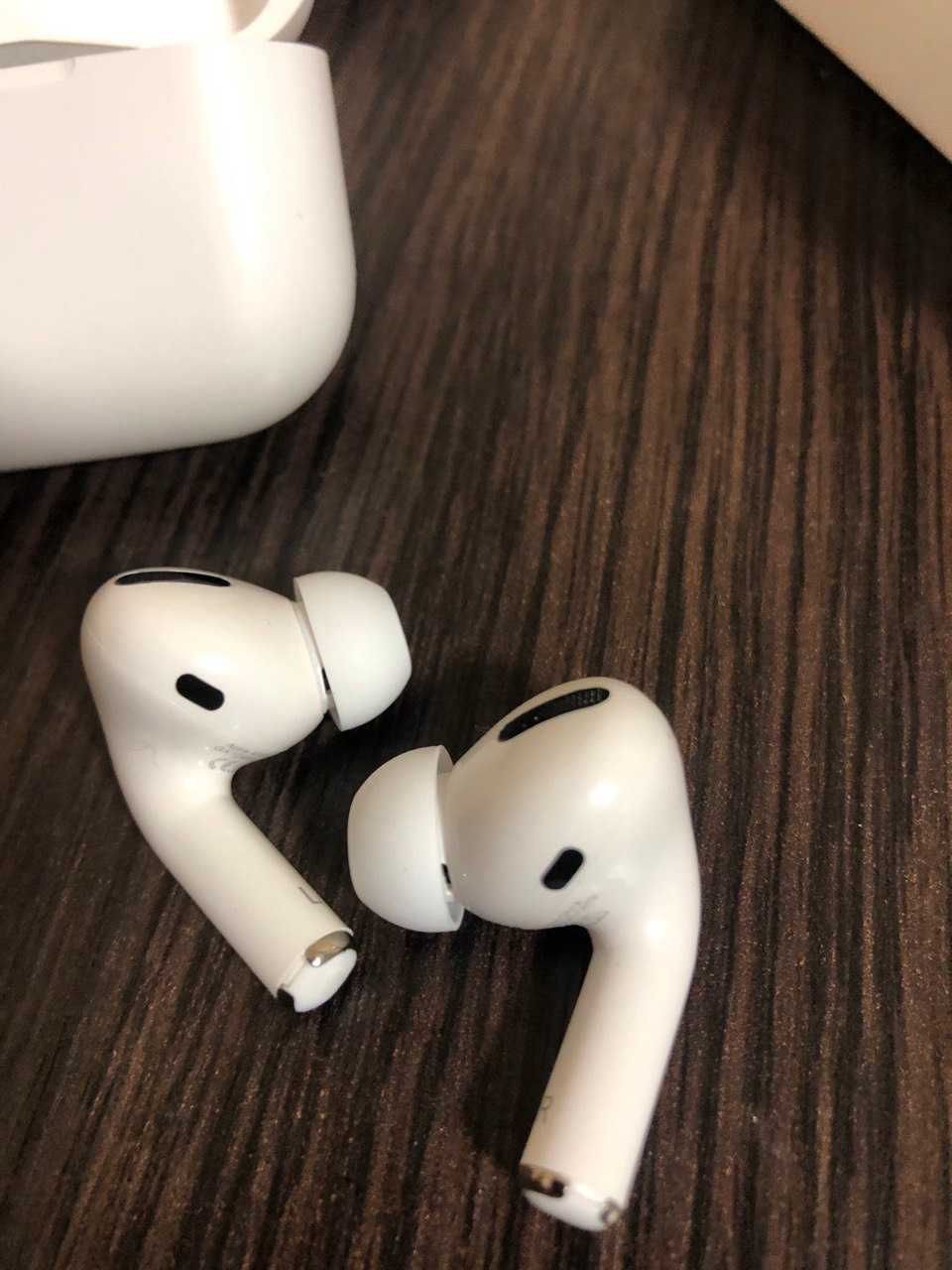 Наушники AirPods Pro original\оригинал с коробкой.