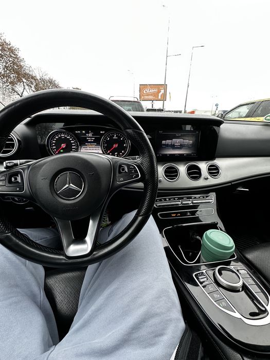 Оренда/аренда Mercedes-Benz E200 2018 рік