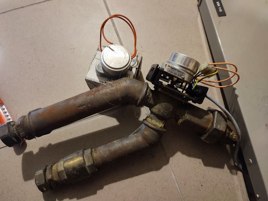 255008 silnik  Vaillant zawór trójdrożny panel  VIH 115 viessmann