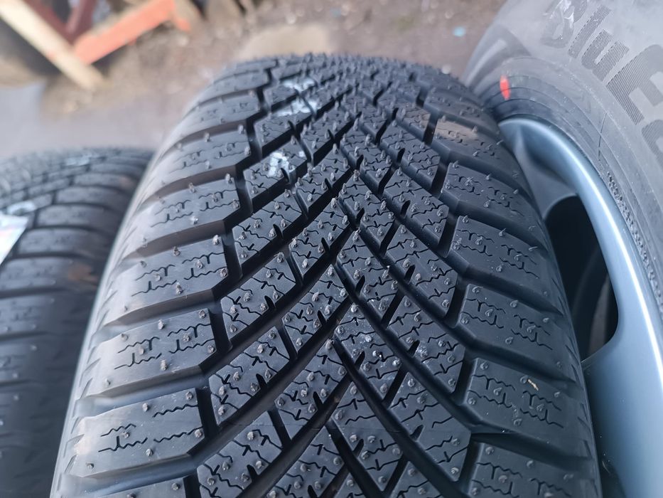 Nowe opony zimowe 185/65/15 88T, Yokohama 2023 rok