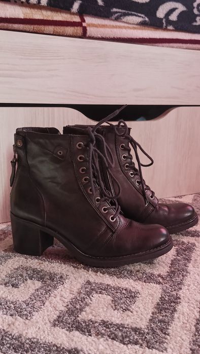 черевики жіночі шікіряні фірмові