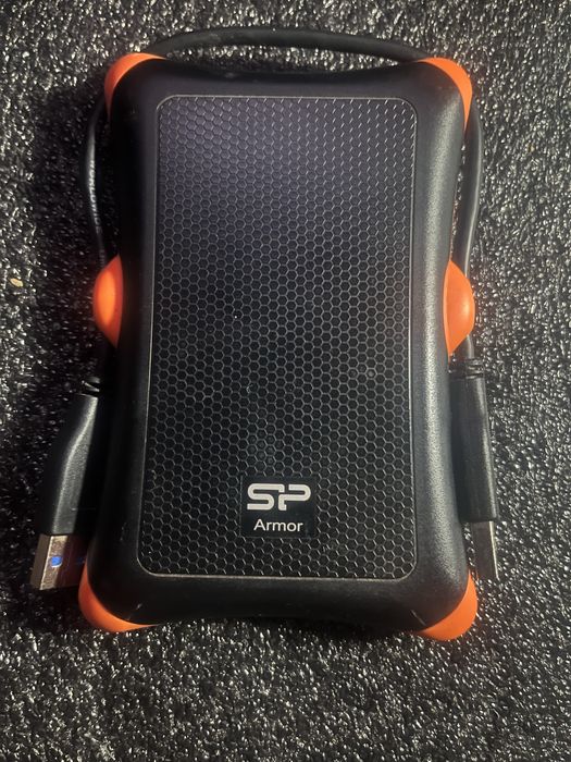 Жёсткий диск переносной, работает как флешка накопитель памяти