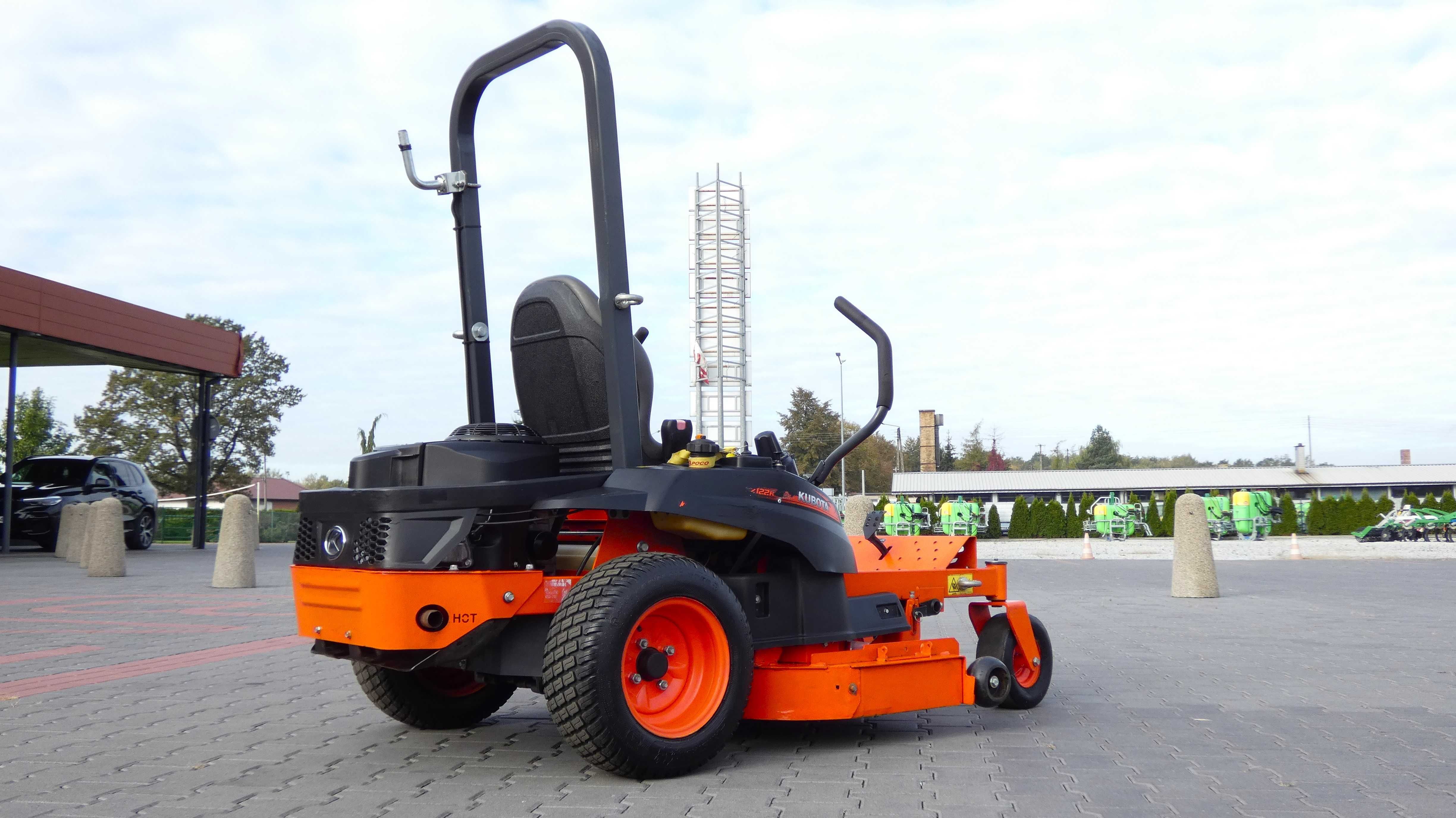 Traktor kosiarka Zero Skręt KUBOTA Z122R Kawasaki (071001.4) - Baras