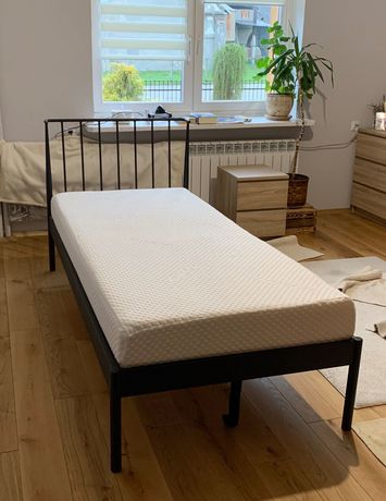 Rama łóżka ABILDRO 90x200 czarny + materac + spód elewacyjny