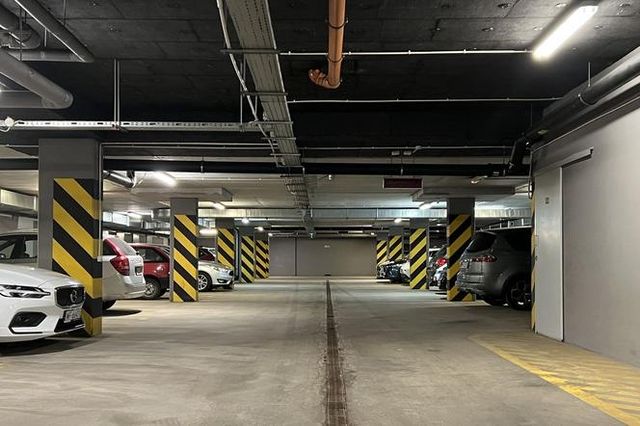 Garaż Stryjeńskich 19 Natolin miejsce parkingowe w garażu podziemnym