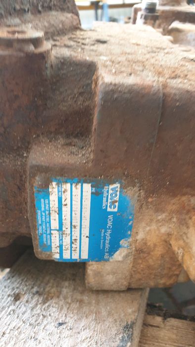 koparka O&K RH 6-22 zwolnica final drive napęd gąsienicy układ planeta