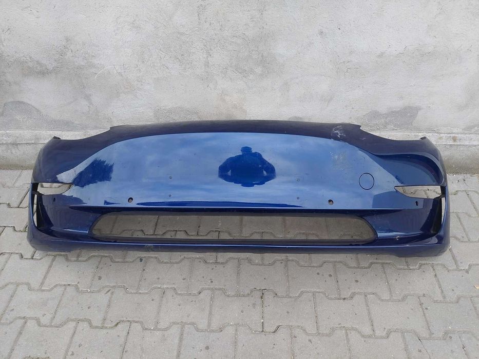 Tesla Model 3 Бампер передній - рестайл дорестайл