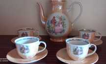 Porcelana Wawel - dzbanek + 4 szt filiżanek z podstawką