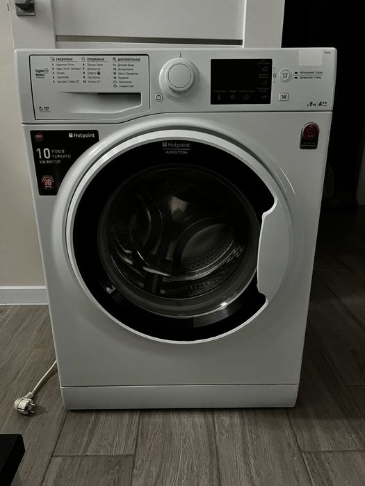 Пральна машина Hotpoint Ariston