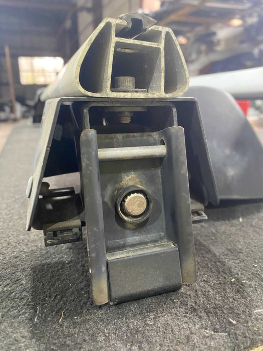 Рейлинги, поперечины крыши VW Tiguan 2013