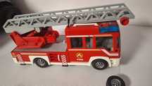 PLAYMOBIL City Action 9463 Samochód strażacki z drabiną, z drabinką i