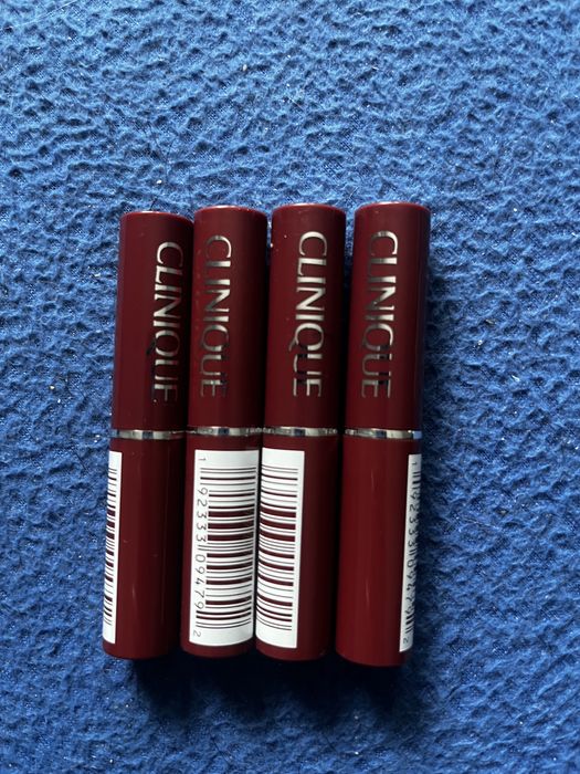 Pomadka Clinique Almost lipstick Black Honey 4x1,2g