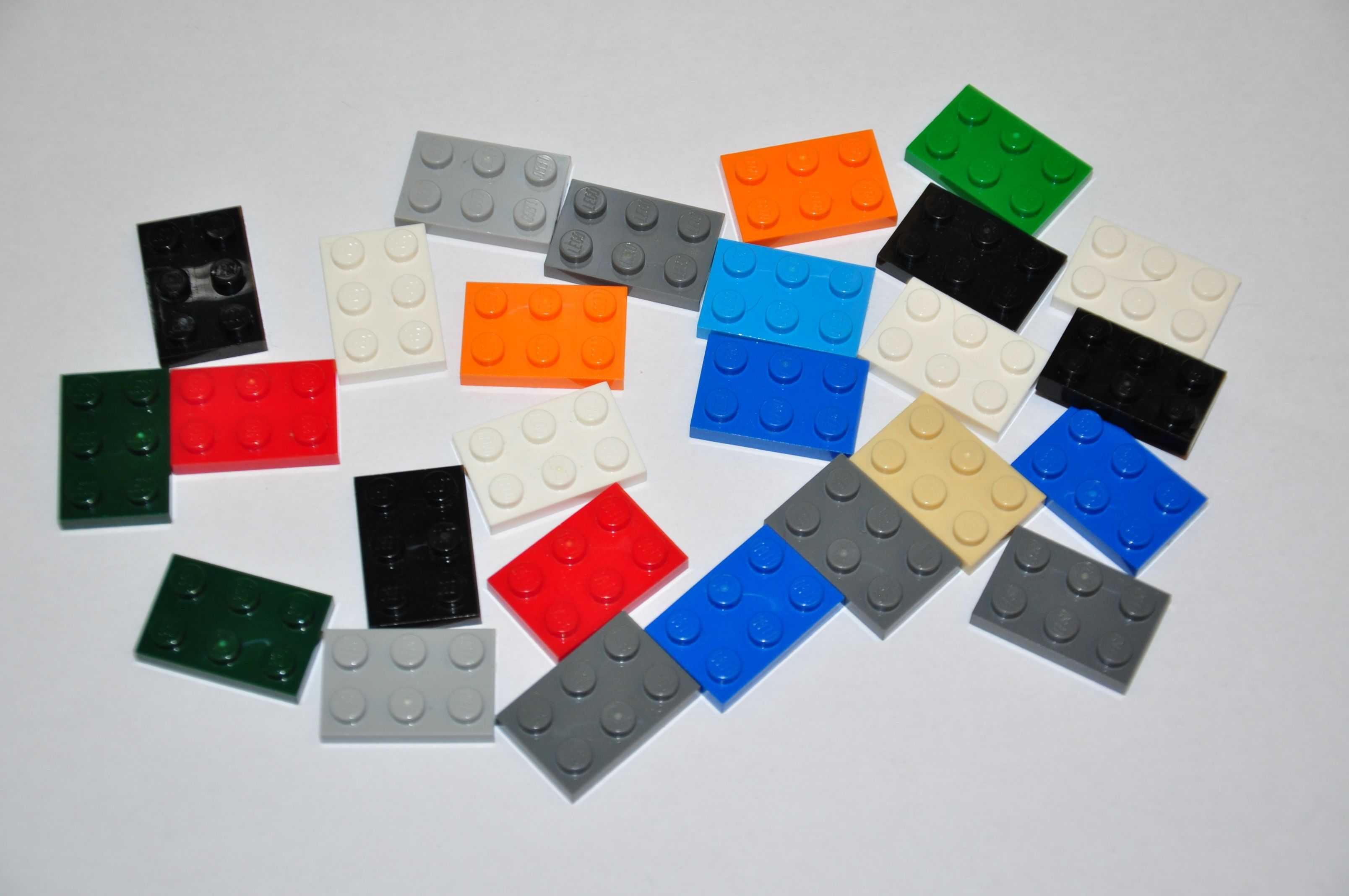 L1796. LEGO - Plate 2x3 mix kolorów, 26 szt.
