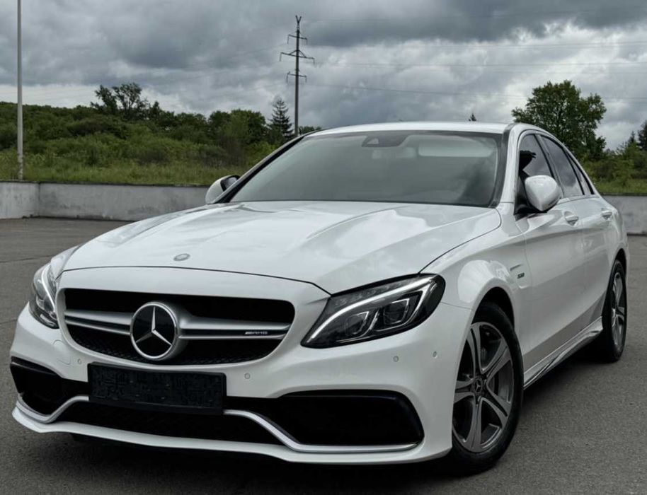 Обвес Mercedes W205 AMG63 стиль Мерседес 2014-2019г бампер