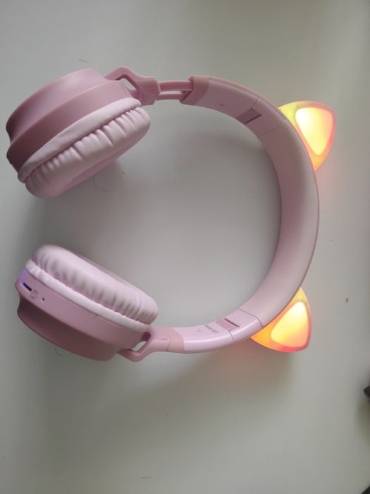 Бездротові блютус MP3 Навушники з Вушками з флешкою з підсвічуванням