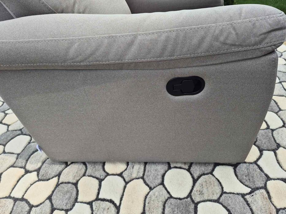 Крісло реклайнер