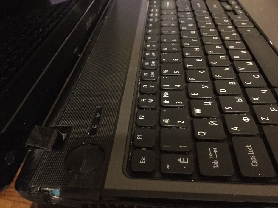 AMD Phenom II X4 Quad-Core N930 Acer Aspire 5553G ОЗУ 20GB!!!