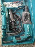 Електроперфоратор Makita