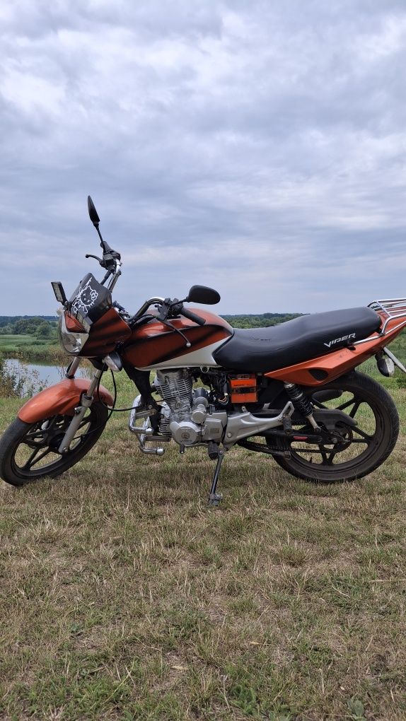 Продам Вайпер zs200n