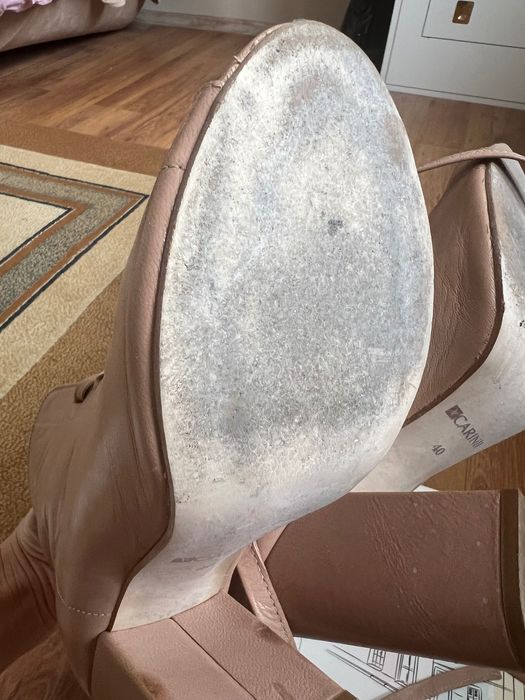 Sandałki skóra naturalna carinii r.40