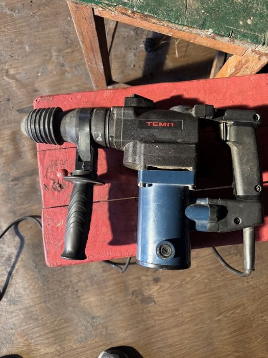 Перфоратор электрический