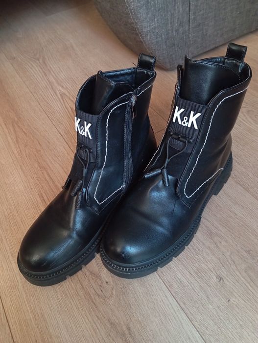 Сапоги женские..