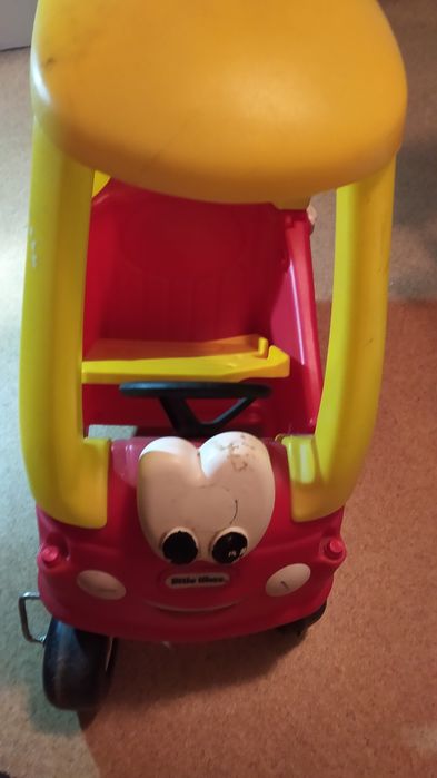 Samochód little tikes