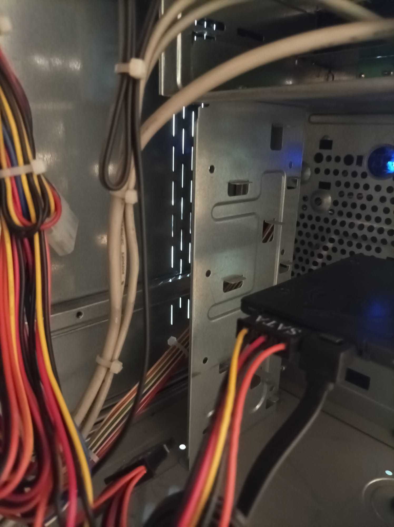 Computador desktop i3 3ª Geração