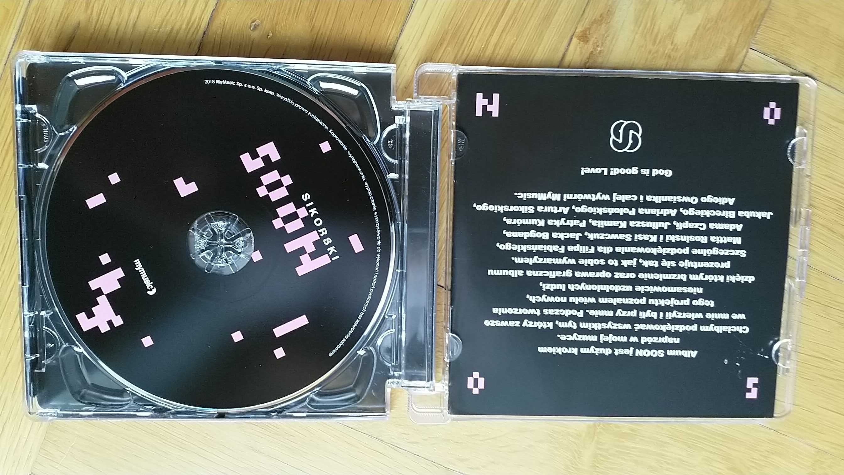 płyta Sikorski - "Soon" (13 utworów) z autografem wykonawcy - bonusy