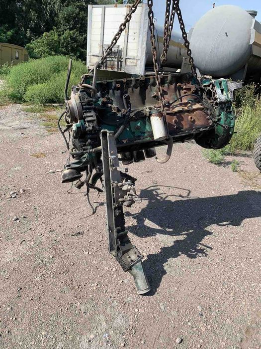 Volvo fh 12 по запчастинам