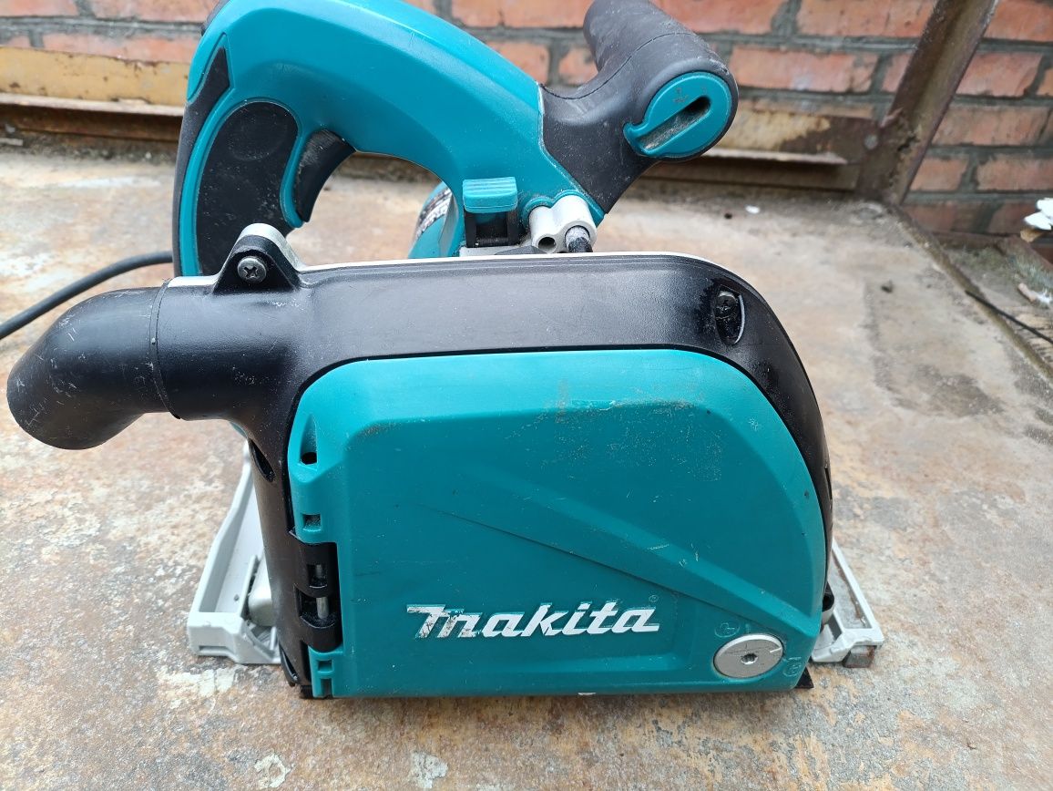 Фрезер-пазорез для алюминия Makita CA5000