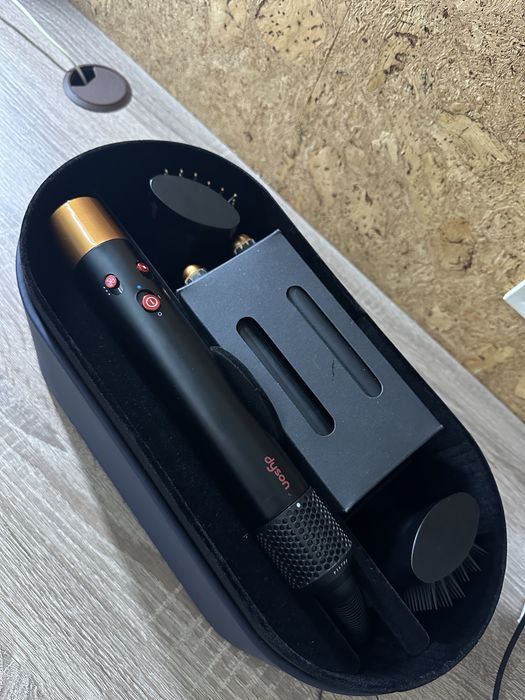 Dyson стайлер Airwrap