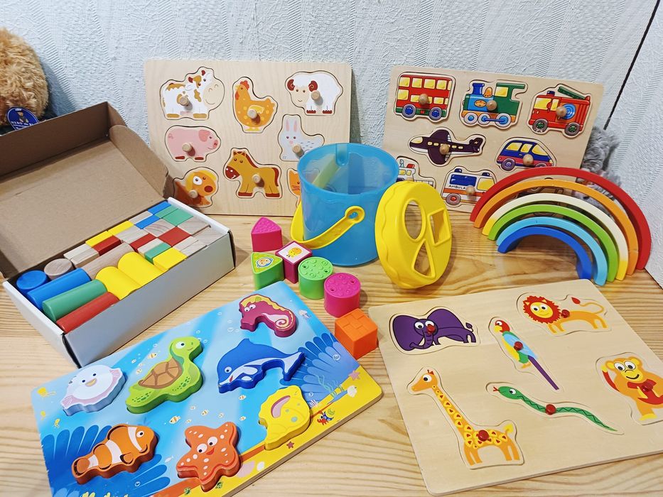 Вкладиші пазли дерев'яні кубики сортер іграшка Монтесорі