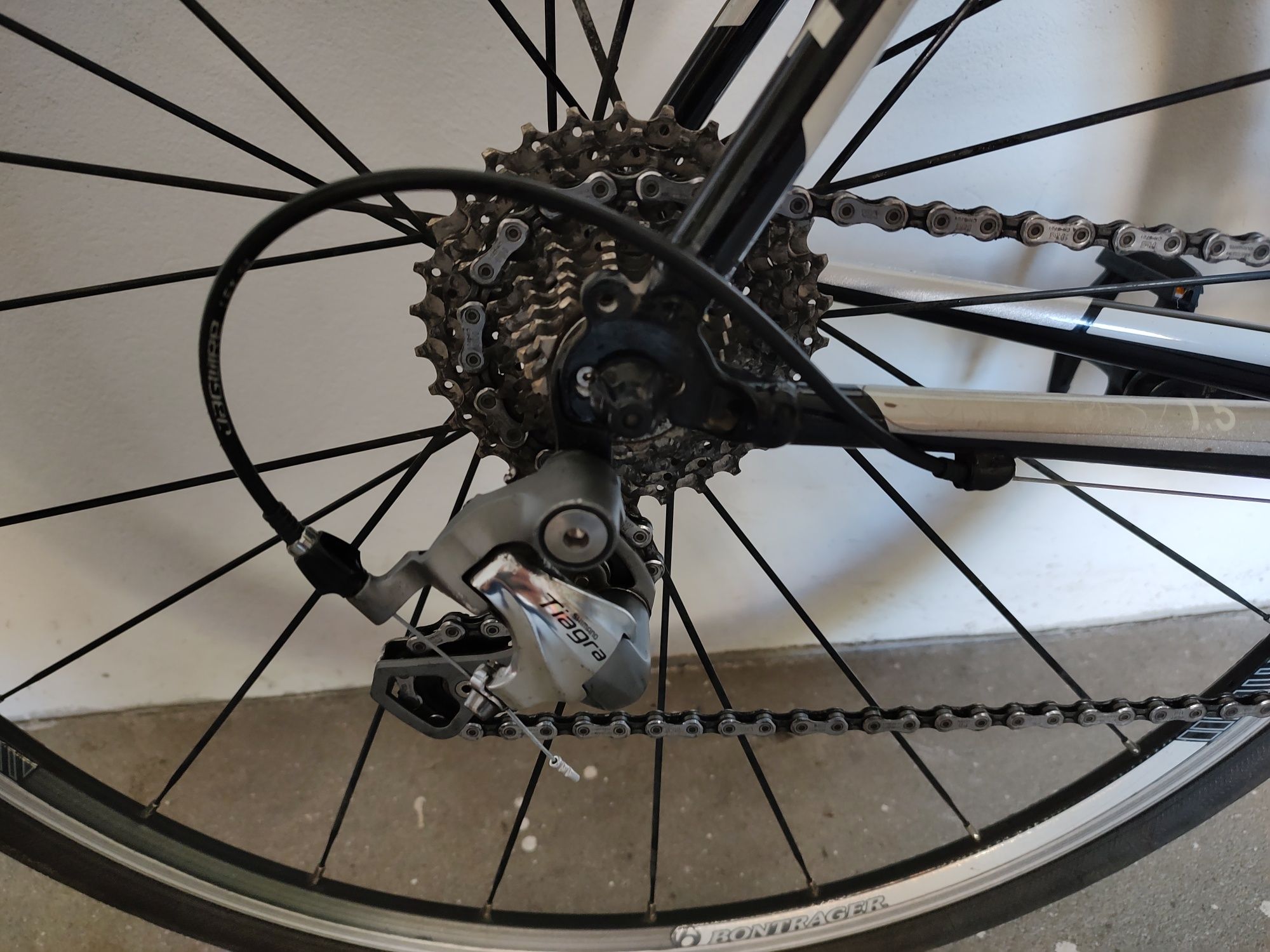 Szosowy Trek One 1.5 Rama 54 cm Tiagra 2x10