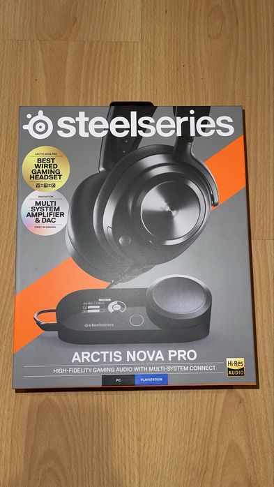 SteelSeries Arctis Nova Pro com fio