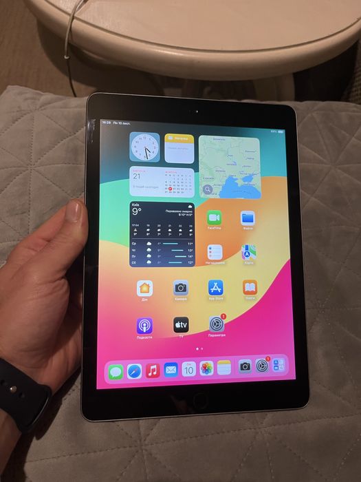 Продам Apple iPad 6 покоління 32Gb
