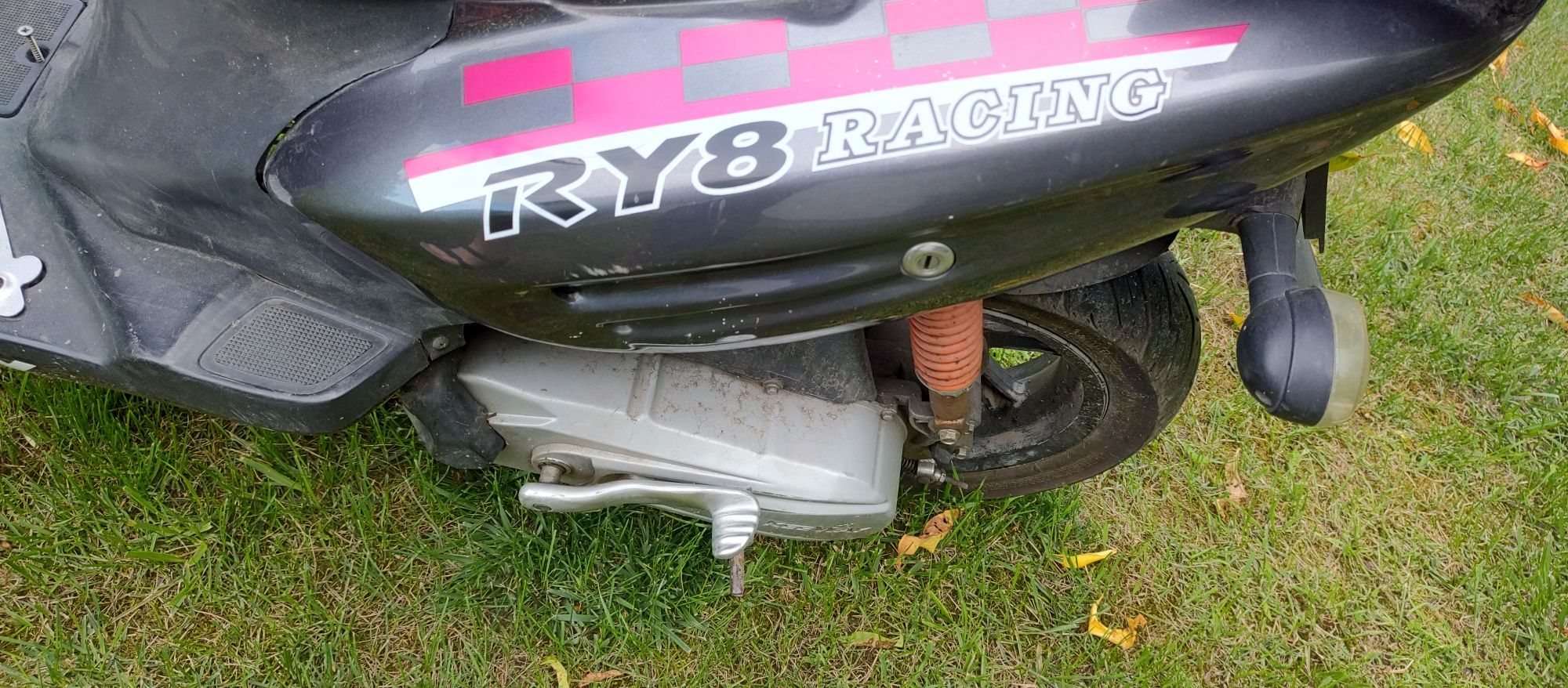 Keeway RY8 motorower