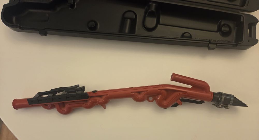 Instrumento musical de sopro - Yamaha Venova - YVS-100