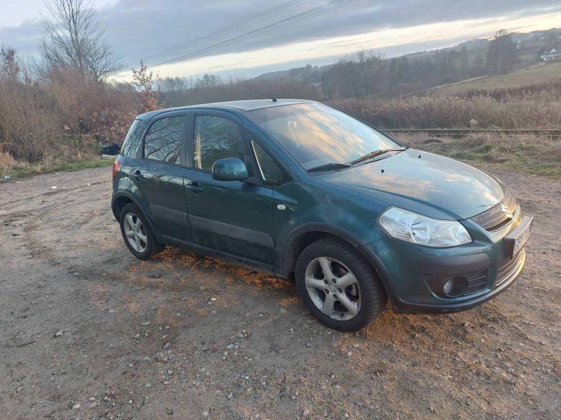 Suzuki SX4 1.5 100km 2008r. sprawne dwa komplety nowych opon