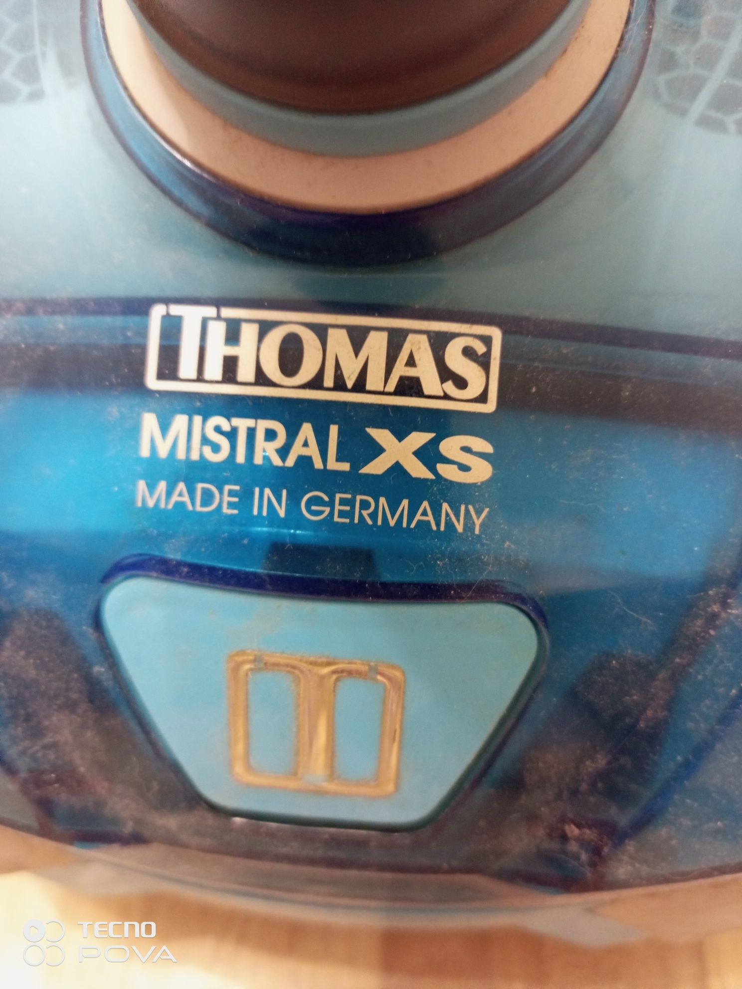 Пылесос с Аква фильтром THOMAS MISTRAL XS