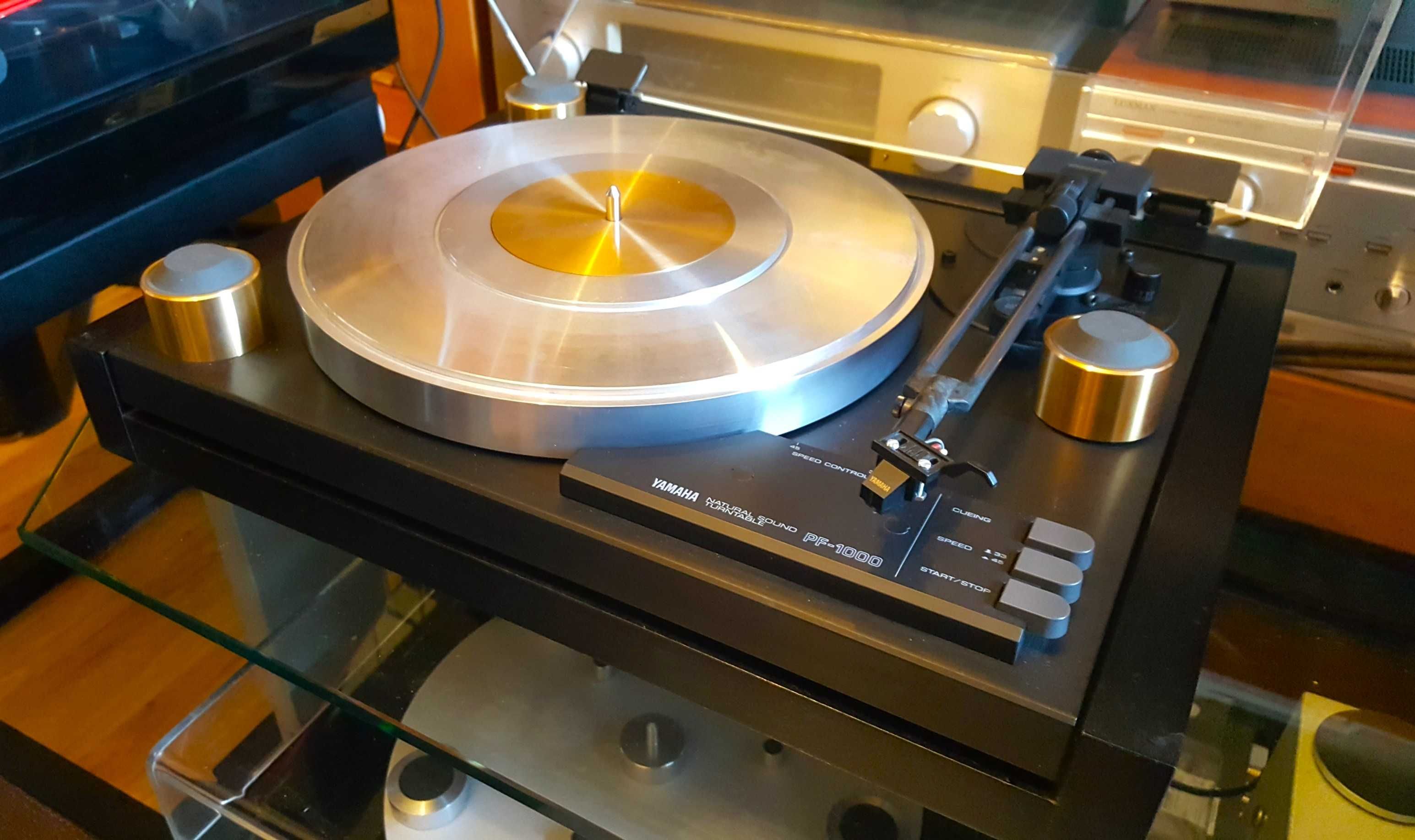 Gramofon hi end Yamaha PF800/PF1000