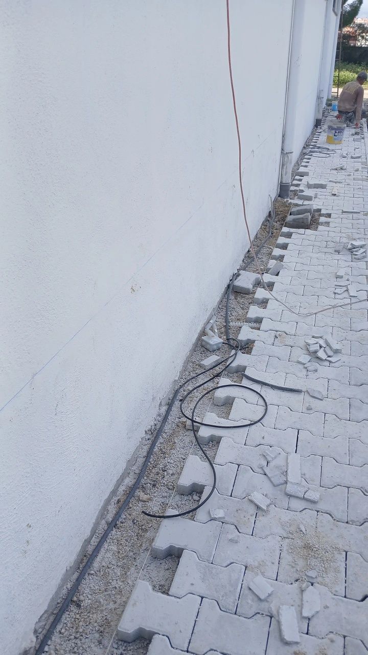 Pavimentação, relvado,