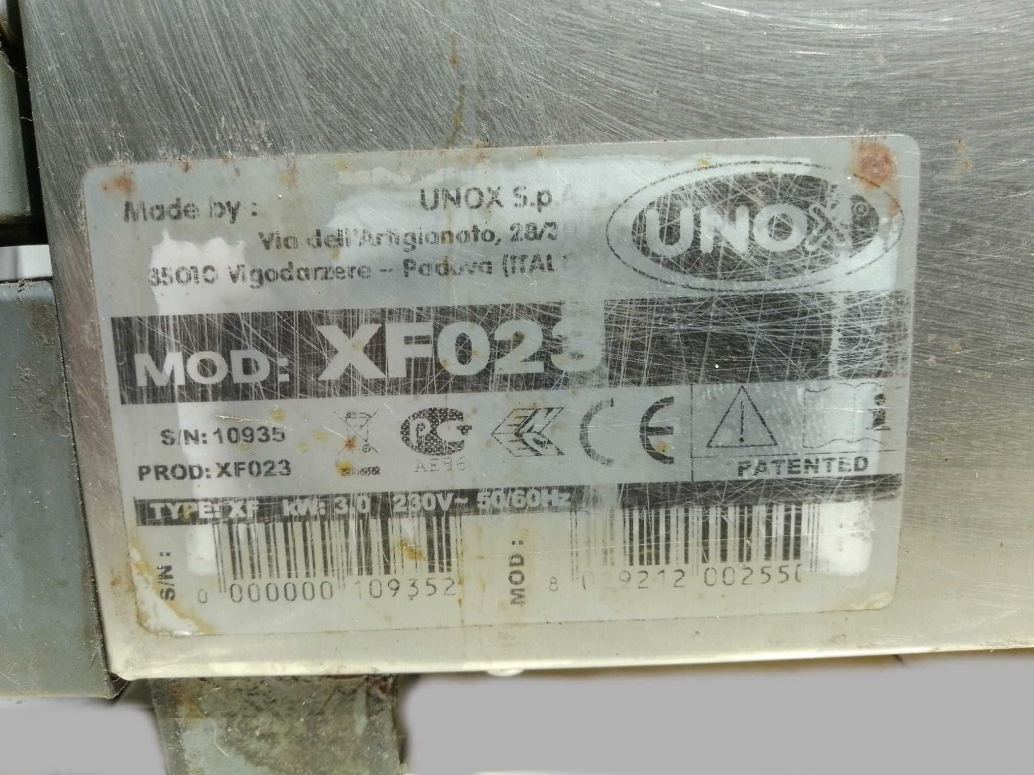 Unox XF-023 Forno Industrial para reparar ou para peças