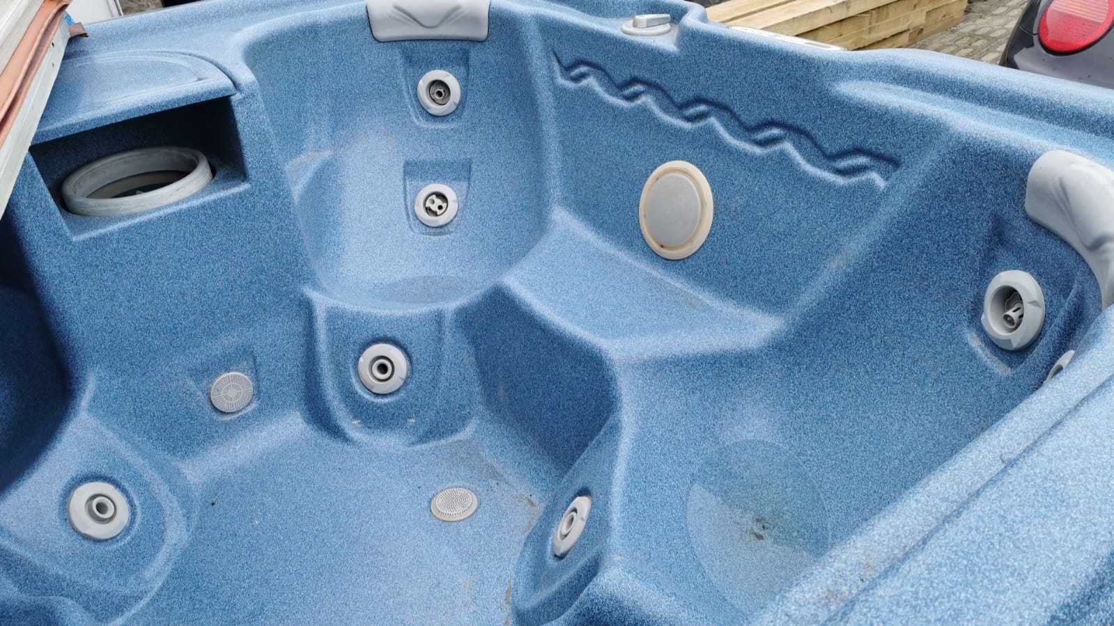 Jacuzzi jakuzi jakuzzi 4-6 osobowe ogrodowe zewnętrzne duże SPA 2metry