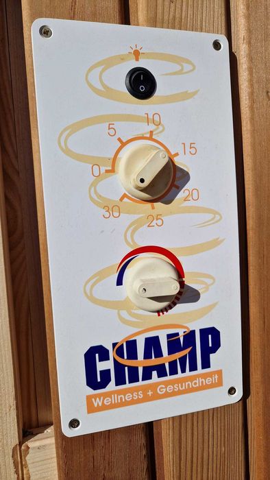 Sauna drewniana kabina grzewcza na podczerwień 2os kółka szklane drzwi