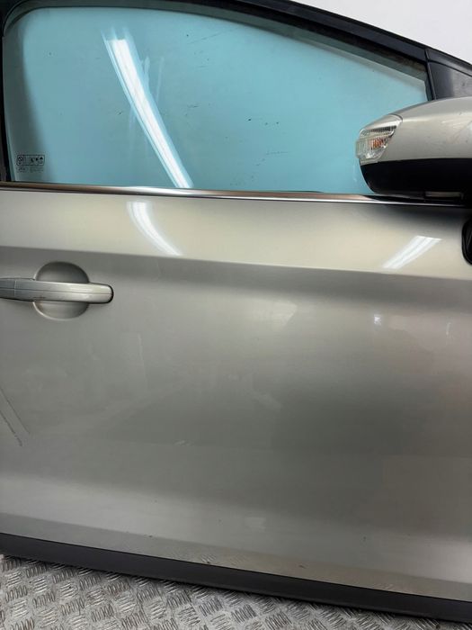 drzwi przód przednie prawe ford kuga i mk1 08-