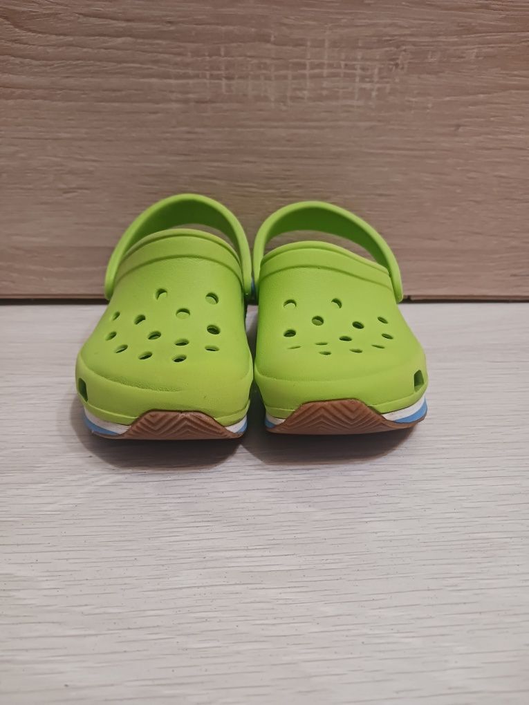 Zielone buty Crocs 6/7 rozm. 22/23