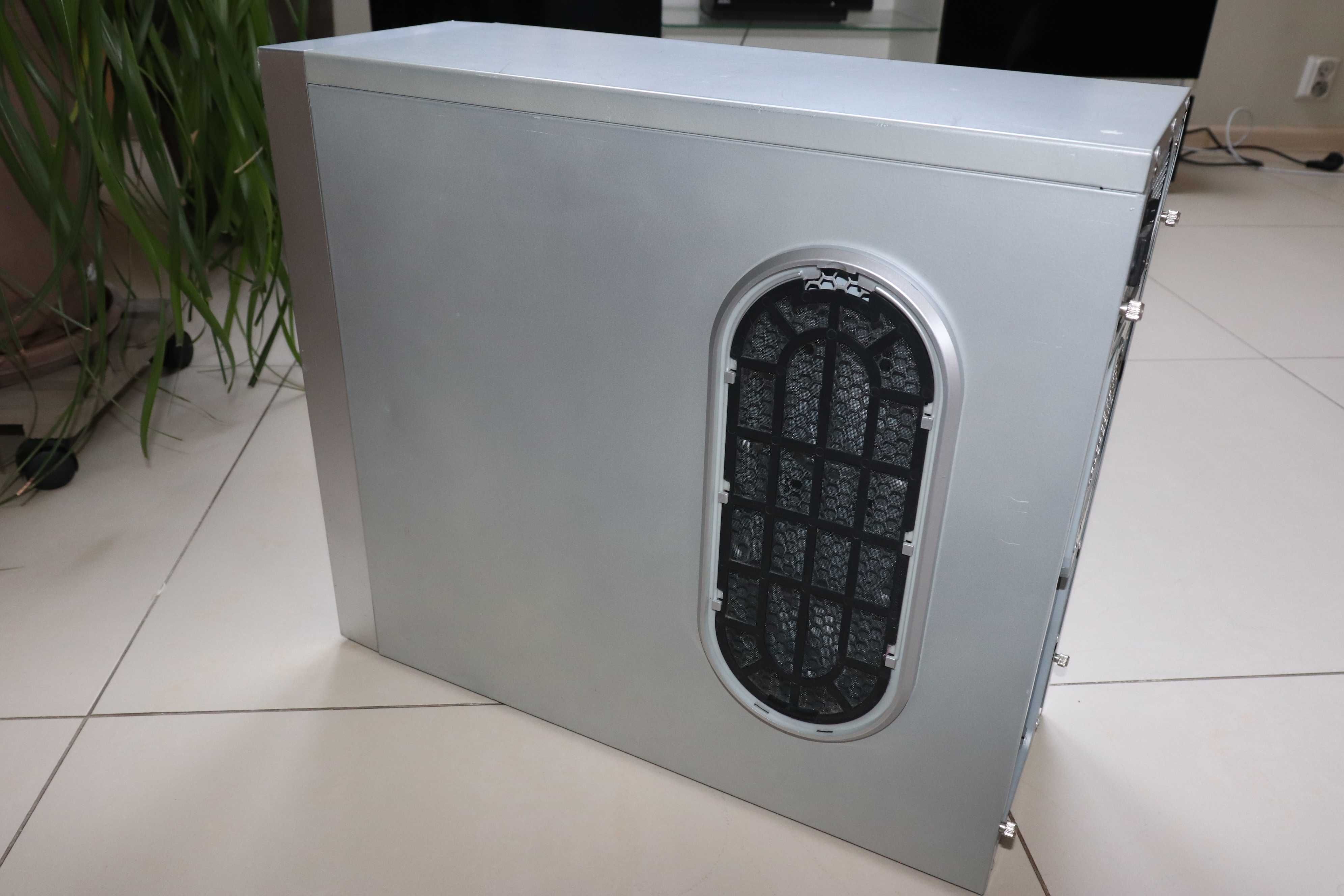 Komputer Gigabyte GA-P55-US3L GF8500GT Intel i5 750 TakeMe 700W LCD
